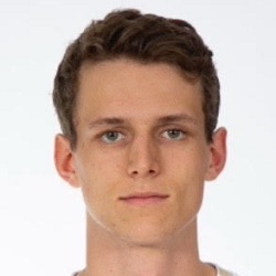 Jeshua Becker headshot